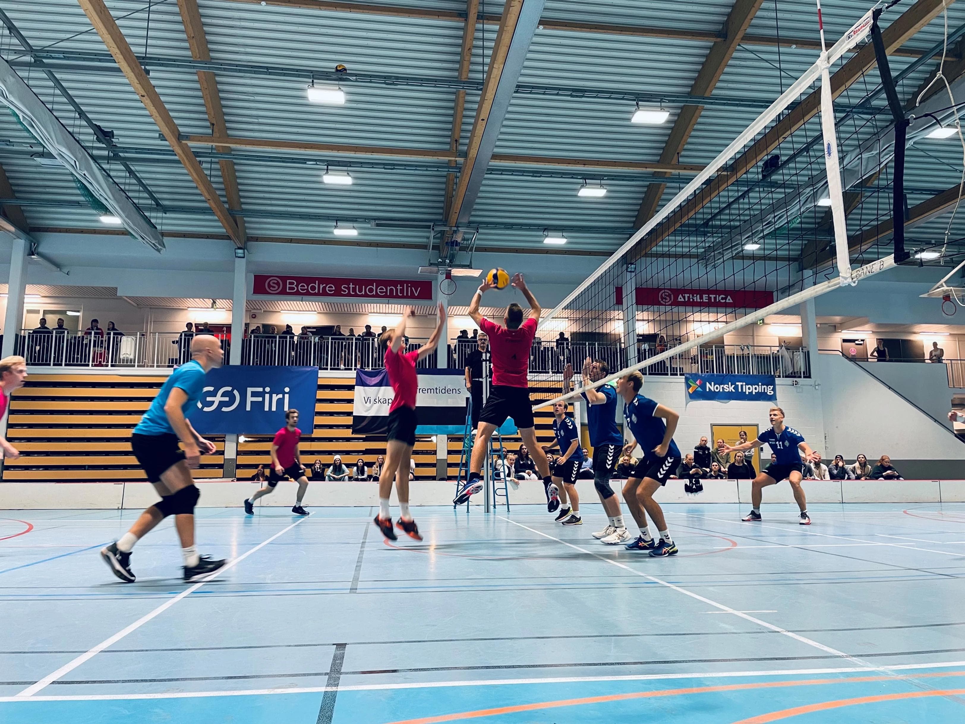 Volleyball og Firi